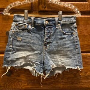 Size 25/0p gap button fly denim shorts